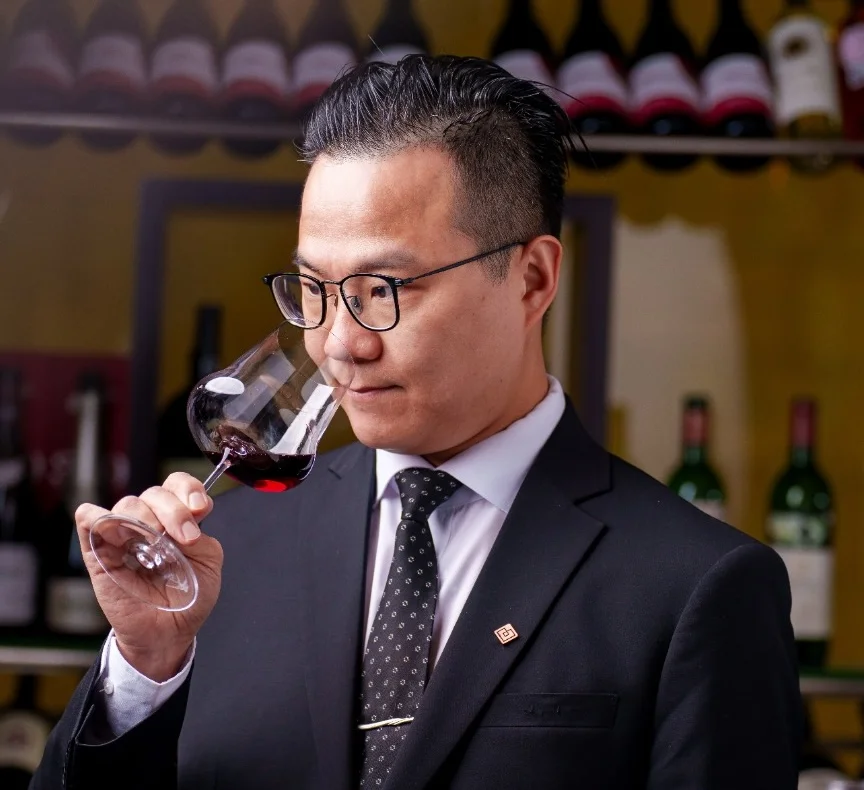 Mr. Noble Li